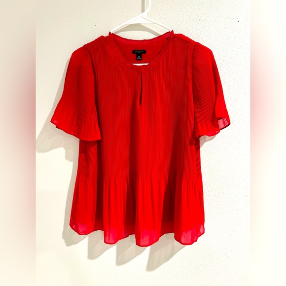 Ann Taylor Pleated Red Blouse Ruffle Sleeve Size XSP - Picture 2 of 5